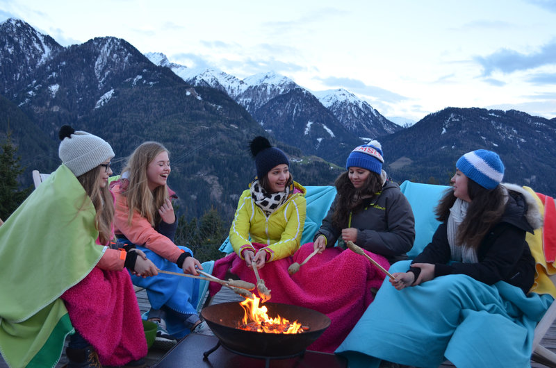 Die Mädchen Wg Im Schnee Folge 17