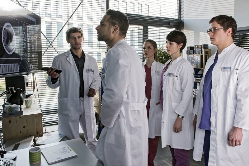 Mann sucht frau im gespräch kondom episode