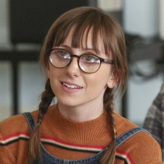 Allisyn Ashley Arm