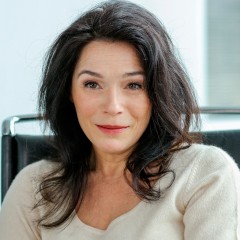 Julia Stemberger