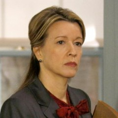 Linda Emond