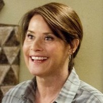 Lorraine Bracco