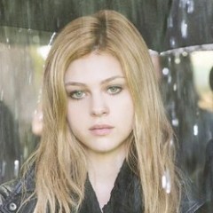 Nicola Peltz