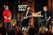 Moderatoren Wigald Boning und Bernhard Hoëcker sowie Gast Nora Tschirner