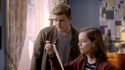 L-R: Daniel Hunter (Thomas Jansen), Tess Hunter (Maemae Renfrow)