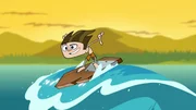Auch ohne richtiges Surfbrett hat Scotty beim Wellenreiten am Camp Sumpfgrund viel Freude.