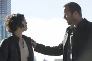 Nach Pattersons Geständnis, David geliebt zu haben, fühlt sich auch Jane (Jaimie Alexander, l.) bemüßigt, Weller (Sullivan Stapleton, r.) ihre wahren Gefühle zu gestehen ...