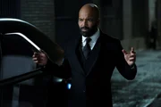 Bernard Lowe (Jeffrey Wright)