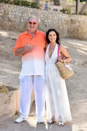 Er bewohnt die teuerste Villa auf Mallorca, ist Millionen schwer, aber trotzdem immer auf der Suche nach der nächsten Geschäftsidee: Fürst Heinz von Sayn-Wittgenstein, hier mit seiner Frau Andrea.
