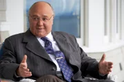 Roger Ailes (Russell Crowe)
