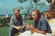 Dr. Thomas Burgner (Gerhart Lippert, l.); David Schultheiß (Thomas Fritsch, r.)