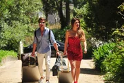 Rocco Stark (29) und Angelina Heger (24) beim Einzug in das Sommerhaus
