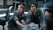 Eva Müller (Adrianna Gradziel), Alessandra Najac (Georgia Sinicorni, r.)