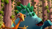 Gwen und Bob spielen das neue Spiel "Nachmachen".