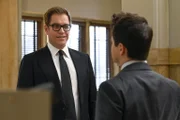 Pictured L-R: Dr. Jason Bull  (Michael Weatherly) and Benny Colón (Freddy Rodríguez)