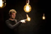 In der ersten Folge von „Bühne 36“ setzt sich unter anderm auch Maik Martschinkowsky mit dem Ernährungsverhalten neurotischer Großstädter auseinander.