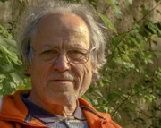 MDR Fernsehen TRÄUME AUF DEM RITTERGUT (1), "Anders leben in Jahnishausen", am Mittwoch (02.01.14) um 19:50 Uhr.
Freimut
(Foto für alle Folgen verwendbar)