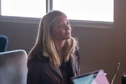 Kaitlin Doubleday as Jessie Caine.