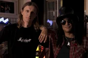 Slash zusammen mit Sam Dunn