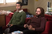 On left: Dinesh Chugtai (Kumail Nanjiani) on right Bertram Gilfoyle (Martin Starr)