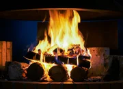 Füür
Slow-TV-Projekt
Das lodernde Feuer als Nahaufnahme - ein Spektakel in Form und Farbe
SRF