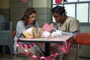 From left: Lorna Morello (Yael Stone), Suzanne "Crazy Eyes" Warren (Uzo Adub).