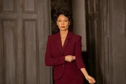 Maeve Millay ( Thandie Newton)