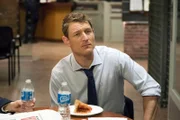 Peter Stone (Philip Winchester)