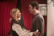 L-R: Sally Reed (Sarah Goldberg) und Barry Berkman (Bill Hader)