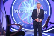 Wie schlagen sich die Stars beim 'Wer wird Millionär? - Prominentenspecial' mit Günther Jauch? Wer blamiert sich, wer ist unschlagbar und wer spielt für den guten Zweck um die Million?