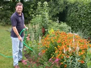 Alan Titchmarsh in Well Cottage Garden