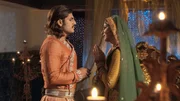 Kaiser Jalal Akbar (Rajat Tokas, li)
Ruqaiya Sultan Begum (Lavina Tandon, re)