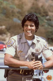 Officer Francis 'Ponch' Poncherello (Erik Estrada)