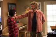 On left: Jian Yang (Jimmy O. Yang) on right Erlich Bachman (T.J. Miller)