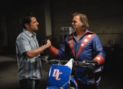 Draufgänger unter sich: James Roday als Shawn Spencer, Jeff Fahey als "Dutch the Clutch"