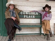 Echte Cowgirls im Wilden Westen