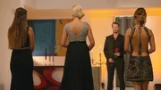 Wen wird Sebastian mit der Rose glücklich machen: Clea-Lacy, Erika oder Viola?