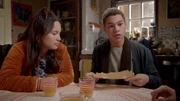 Anika (Kyra Smith), Oliver (Eliyha Altena)