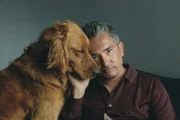 Egal ob Bello, Fiffi oder Wuffi, Cesar Millan hat für jeden Vierbeiner die passende Lösung parat. Der Hundeprofi ist momentan der berühmteste und gefragteste Experte in Sachen Hundetraining.