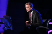 Wenn die Frage kommt, will Günther Jauch die Antwort! Wie schlagen sich die Stars beim 'Wer wird Millionär? - Prominentenspecial'? Wer blamiert sich, wer ist unschlagbar und wer spielt für den guten Zweck um die Million?