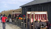 NDR Fernsehen SAISONSTART AUF NORDERNEY (3/3), "Der große Ansturm", am Mittwoch (12.03.14) um 18:15 Uhr.
Winter ade: Mit den ersten Sonnenstrahlen kommen die Gäste.