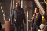 Alphonso Mackenzie (Henry Simmons), Elena Rodriguez (Natalia Cordova-Buckley)