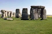 Stonehenge
(Foto für alle 5 Folgen)