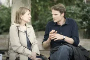 Die Kriminalhauptkommissare Paula Ringelhahn (Dagmar Manzel) und Felix Voss (Fabian Hinrichs) rekapitulieren die Ereignisse der drei Fälle.