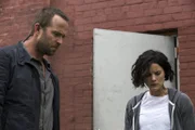 Jagen einen gefährlichen Gangster:Jane (Jaimie Alexander, r.) und Weller (Sullivan Stapleton, l.) ...