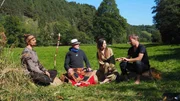 Männer im Wald