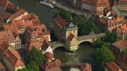 Das alte Brückenrathaus in Bamberg.
