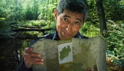 Ranga Yogeshwar reist in die ganz frühen Tage unseres Landes und erzählt, wie schon vor mehr als 500 Millionen Jahren der Grundstein für diese Naturräume gelegt wurde. Plattentektonik, Urmeere und Gletscher haben die Landschaften in NRW geformt, wie den flachen Niederrhein, die erzreiche Eifel oder die Sanddünen der Wahner Heide. Wie kann diese sandige Dünenlandschaft zu den artenreichsten der Region zählen?