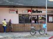 Nachmittagstreff am Kiosk.