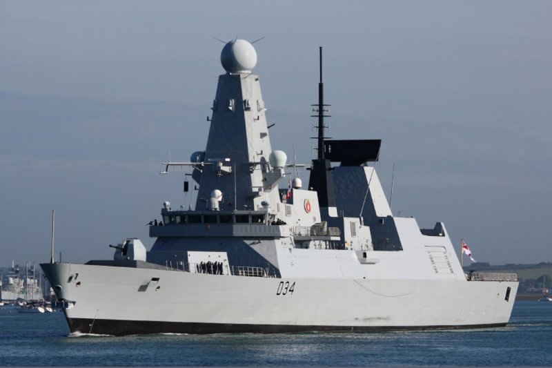 British Royal Navy destroyer HMS Diamond (D34).